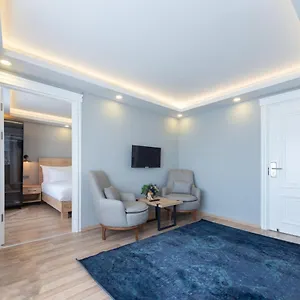 Aparthotel Art Karakoey