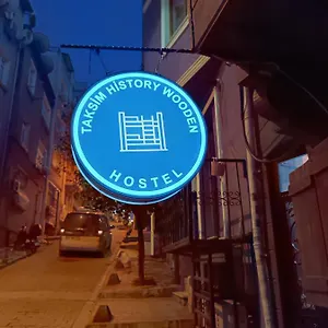 Hostal Taksim History Wooden, Estambul